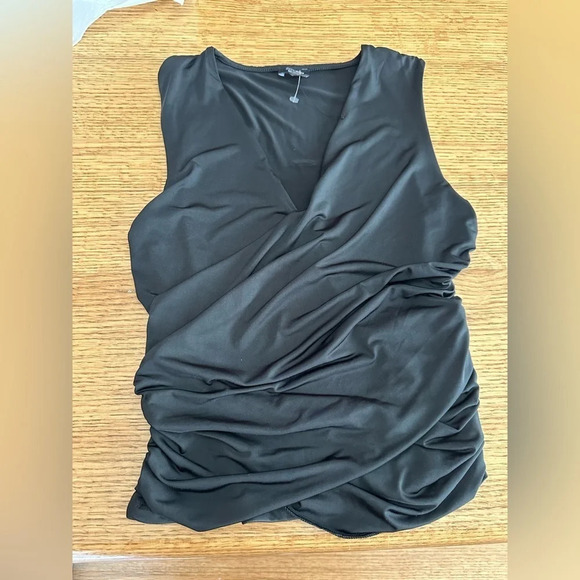 EXPRESS NWOT Body Contour Silky Wrap Tank black size XS - Picture 9 of 9